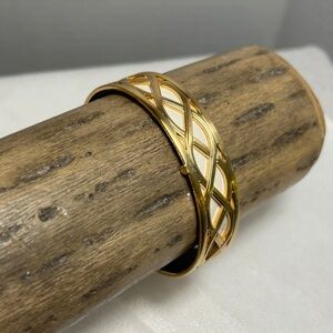 Brighton Christo Sydney Narrow Cuff Bracelet Gold Tone Black Cream Strap Insert